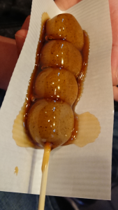 sketch-1542106642932