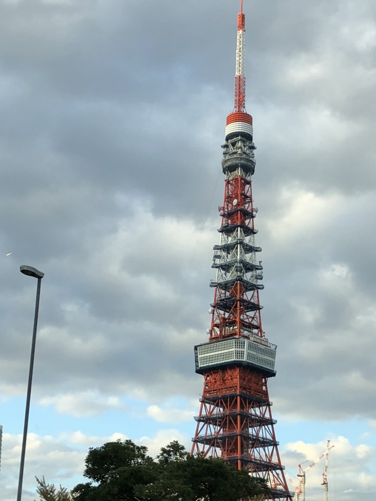 5B278F27-2268-4360-964D-AAA83C6CA7AD