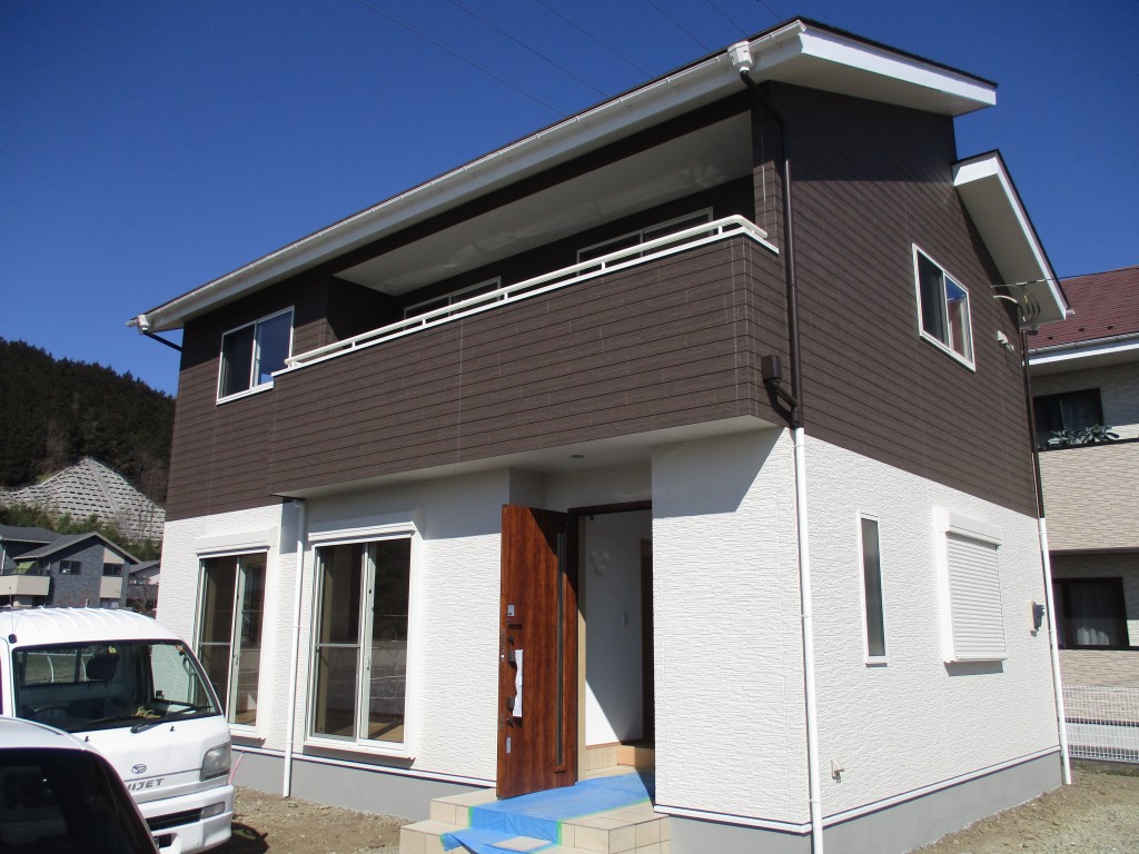 【韮崎市】シンプルモダンテイスト戸建て住宅F様邸