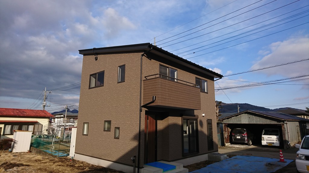 【富士吉田市】シックな外観のロフト付き戸建て住宅TK様邸