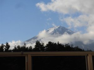 小立ホテルから見る富士山