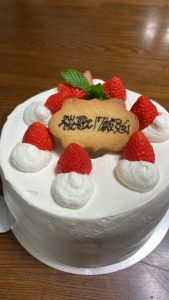 誕生日ケーキ　☻