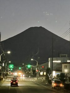 街並みから富士山の夜景♣︎