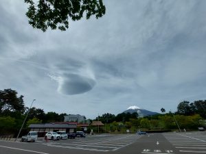 変な雲