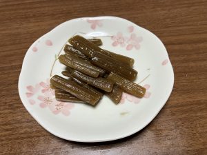 フキ