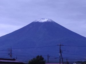 富士山初冠雪