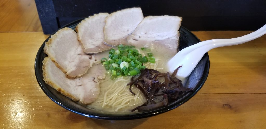 長浜ラーメン　万力屋