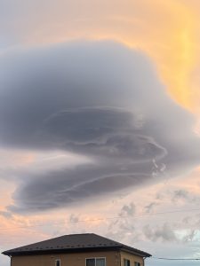 大きい雲