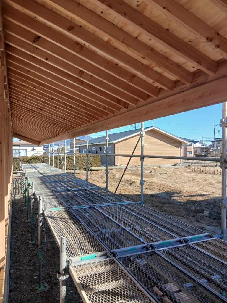 週末の上棟式に向けて