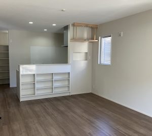 キッチン裏収納