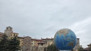 現場より過酷！？3日間の筋肉痛を招いた「夢の国」強行軍