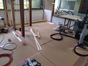 ﾌﾛｰﾘﾝｸﾞ張り