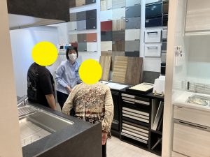 ショールーム案内