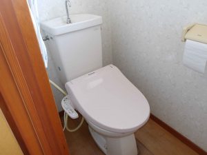 トイレ交換工事