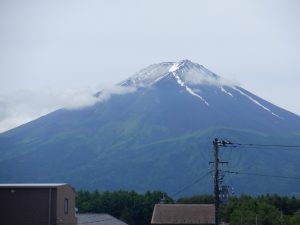 富士山に雪