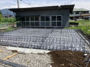 基礎工事中