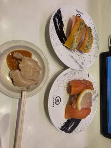 回転寿司　みさき