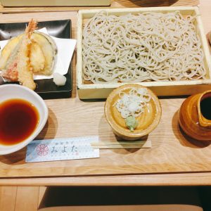 蕎麦きり みよた
